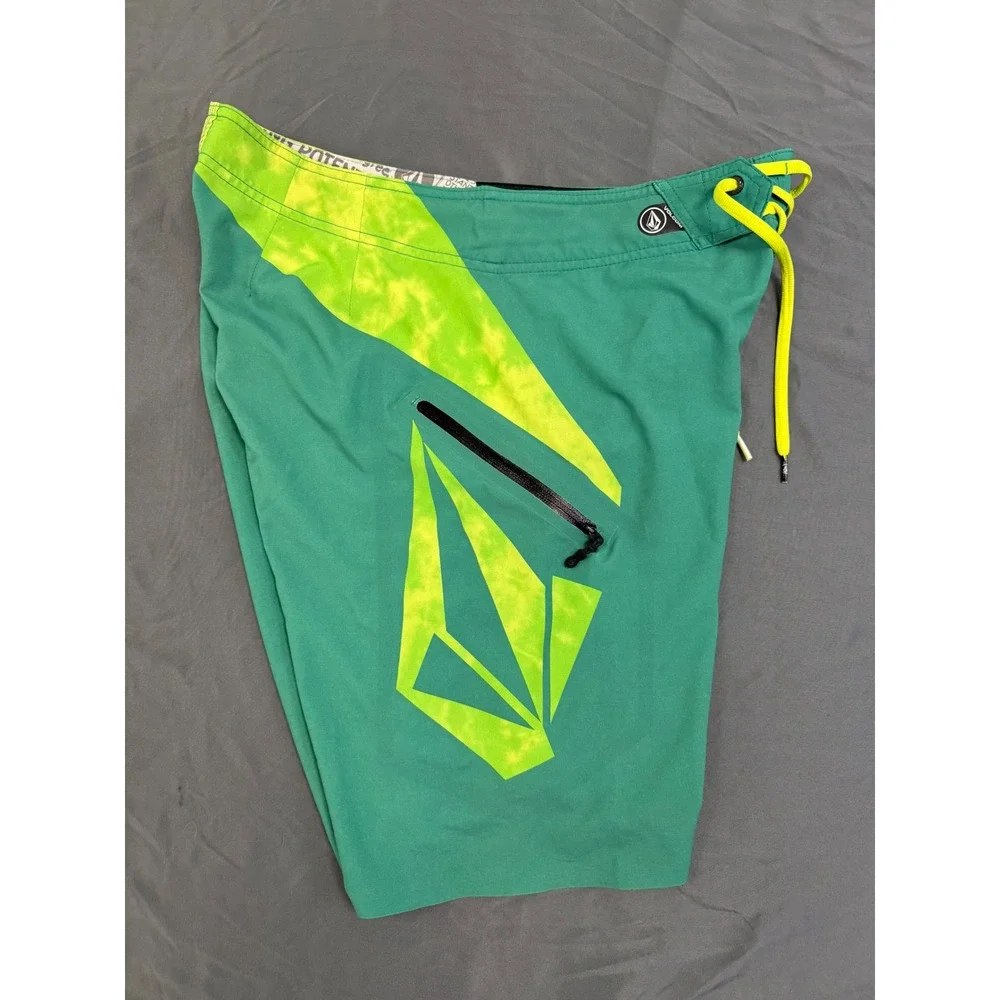 Volcom Stoney Mod-Tech 4-Way Stretch Board Shorts Teal Green Neon Yellow Mens 31